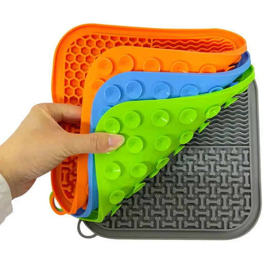 Suction Cup Dog Licking Mat - Silicone Slow Feeder for Enhanced Mealtime Experience